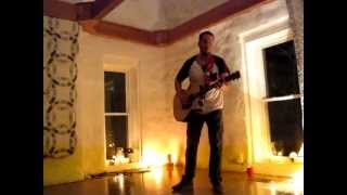 Michael Tolcher singing The Sun Song