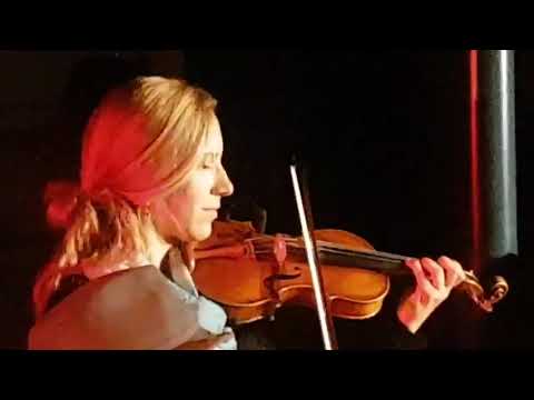 download lagu mp3 mp4 Sentitreff, download lagu Sentitreff gratis, unduh video klip Sentitreff