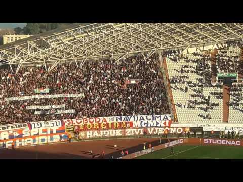 Torcida viče "Za dom spremni"