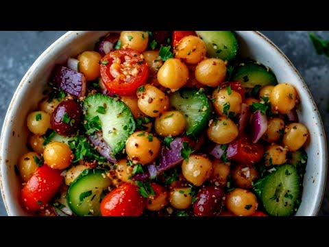 Grilled Salmon and quinoa Salad