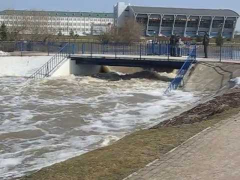 Jabłonka po wiosennych roztopach. Zambrów.