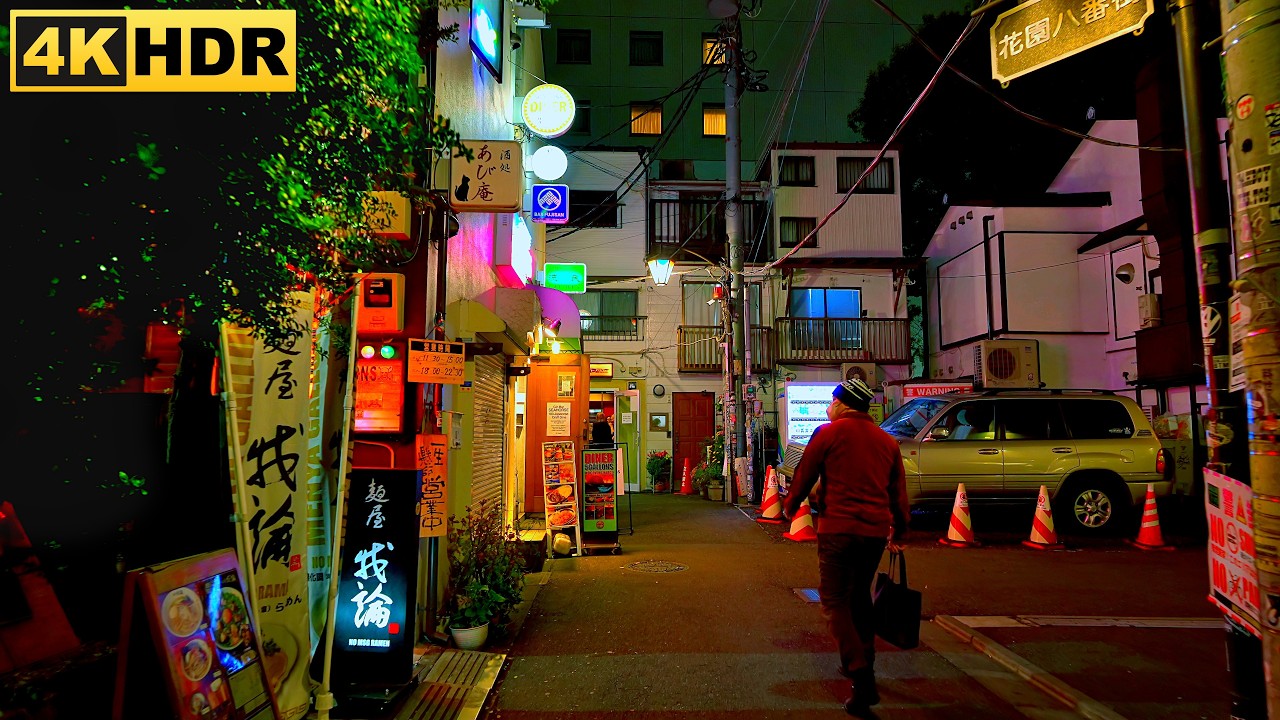 [4K/HDR] Shinjuku Night Walk Cherry Blossoms and Kabukicho Neon Streets | Tokyo, Japan