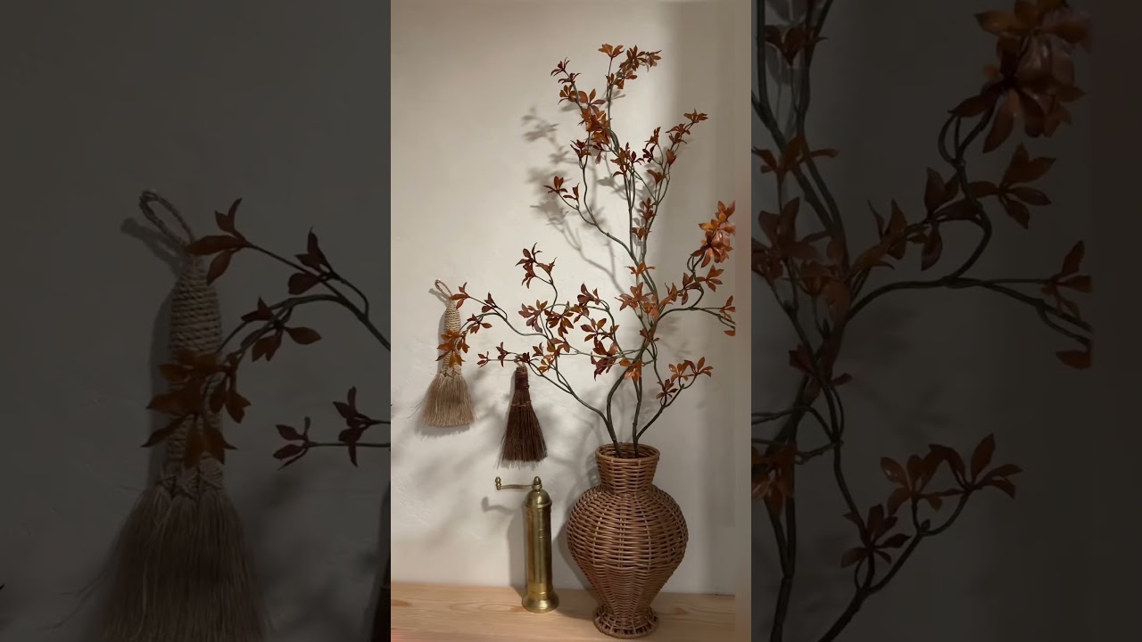 How Is No One Talking About This Fall Faux Stem?! 🍂 #falldecor #fauxstem #decoratingforfall