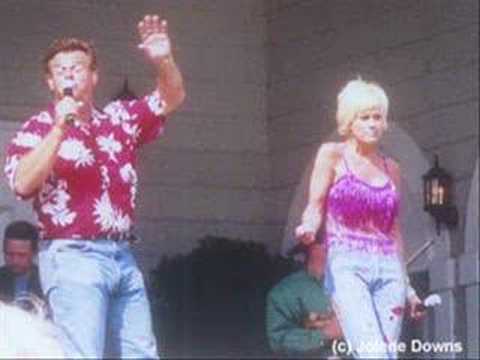 Sammy&Lorrie - He Drinks Tequila, She Talks Dirty in Spanish