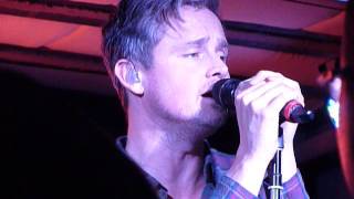 Still Waiting - Tom Chaplin @ HMV 14.10.16