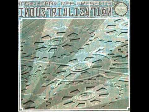 Satronica & The Horrorist - Shout