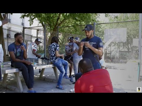 Barbès : Explorations des Combats Sociaux et Religieux d'un Quartier Cosmopolite de Paris