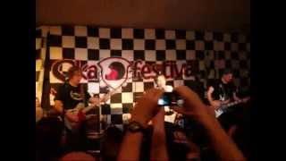 Skiantos - Largo all'avanguardia - Live (ultimo concerto)