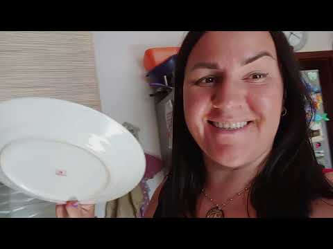 Już nie chce mi się myć naczyń. Busz w ogródku