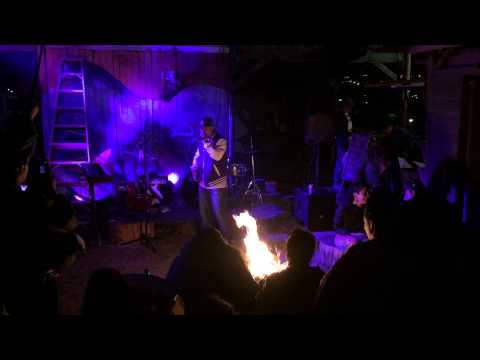 JOE BANANAS- HIHIHIGH ART COMPANY SUNSET KAYSURF ENERO 2015.