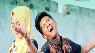 Download lagu bergek terbaru (SOENA DEK MUTIA SAYANG) mp3