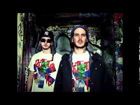 ALBE NERE = Deleterio ft. Gemitaiz e MadMan