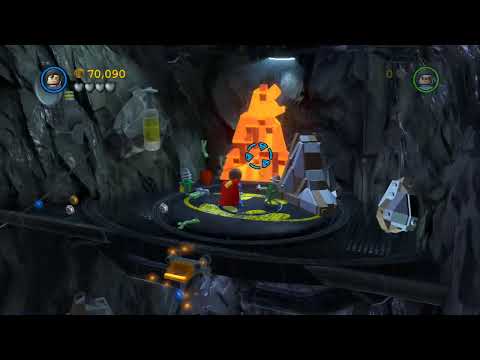 LEGO Batman 2 DC Super Heroes 100% Guide - Unwelcome Guests (All Minikits, Citizen in Peril)