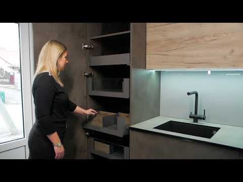 Blum Space Tower with LegraBox
