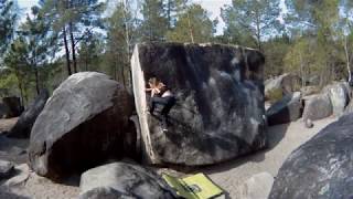 Video thumbnail of Jeu d'Arête, 4a. Fontainebleau