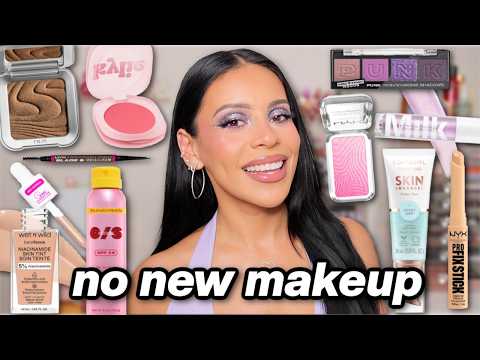 Moods Monochrome Eyeshadow Palette