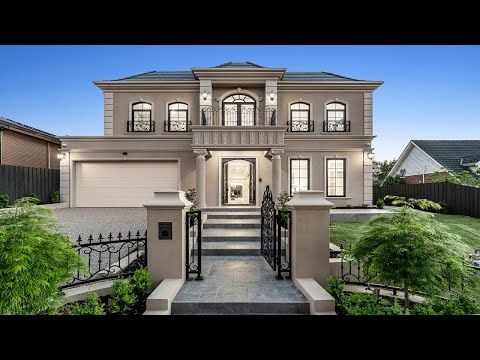 10 Nathan Street, Doncaster, VIC 3108, 5 Kuwarto, 5 Banyo, House