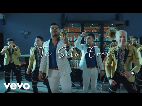 Banda Tierra Mojada - Tú sólo eres ft. La Autentica Banda LL