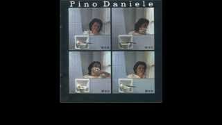 Video thumbnail of "Pino Daniele - Putesse essere allero"