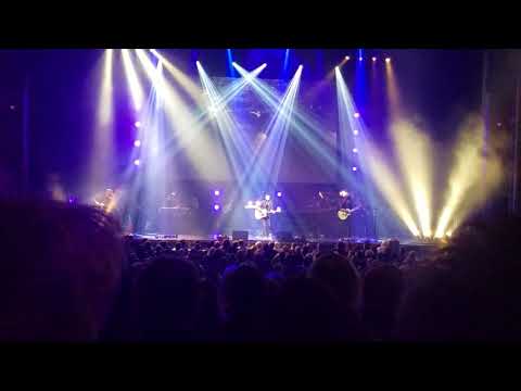 Cover of Pink Floyd's Comfortably Numb at The Symphonic Rockshow LV 12/3/17
