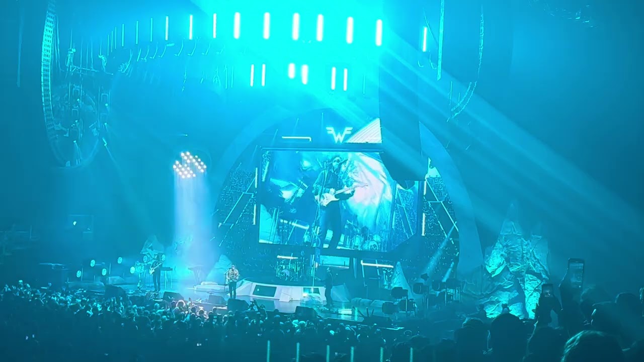 Weezer -- Undone (The Sweater Song) - Moody Center, Austin TX - 27 Sep 24