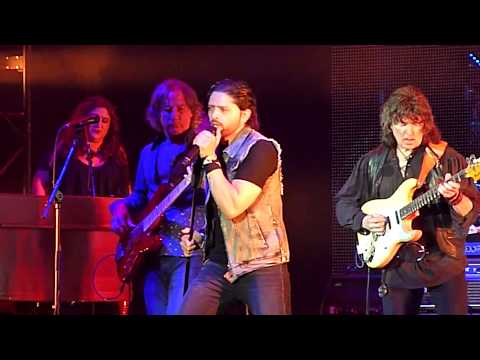 Video thumbnail for Smoke on the Water (Live)