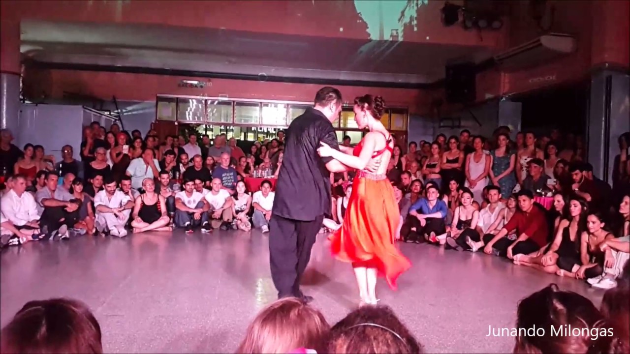 MARIANO "CHICHO" FRUMBOLI & JUANA SEPULVEDA "De pura cepa"