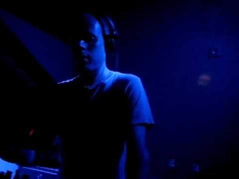 Chymera @ Frequencies 09. Fanzine Club. La Coruña, Spain (09/05/2009)