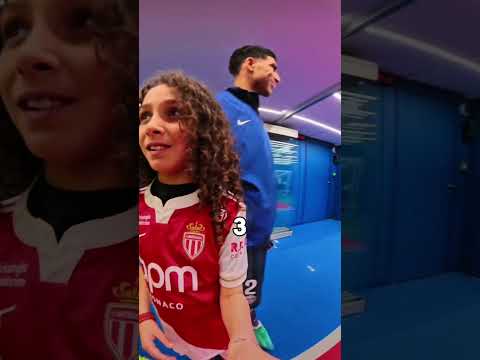 pourquoi Ousmane Dembélé refuse de porter le nouveau maillot du PSG ? 🌃👕 #football #dembele #psg