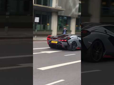 Lamborghini Sian in London LOUD!