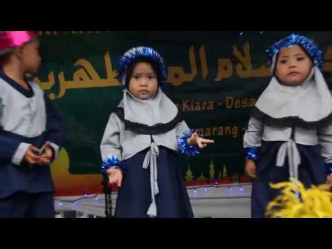 Ya Asyiqal Musthofa Voc. Gus Azmi - Live Tari Anak Lucu Al-Mutohhirin