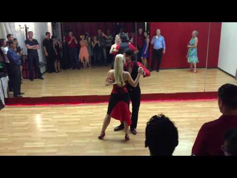 Paradise Tango: Wine and Tango Demo 9-19-2015