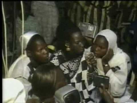 zikar sokhna  ada mbaye  ak     wakeur  s  ridial  seck  magal guerlee 2004 n 2.wmv