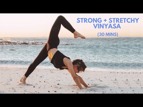30 Min Energizing Vinyasa | Stretchy + Strong