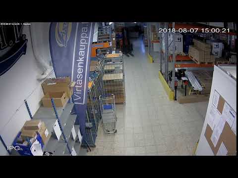 Trukin 350 kg akusto tipahti kesken ajon