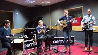 Django Django - Love's Dart (session)