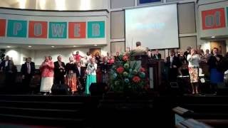 Let Everything That Has Breath Praise - Kurt Carr