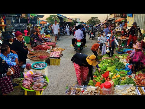 Potivong Market in Battambang City, Cambodia,​ ផ្សារពោធិវង្សនៅខេត្តបាត់ដំបង