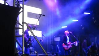 Ride (NEW TRACK) 'Lannoy Point' Live @Glastonbury2017