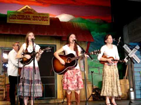 The Peasall Sisters Singing I"LL Fly Away