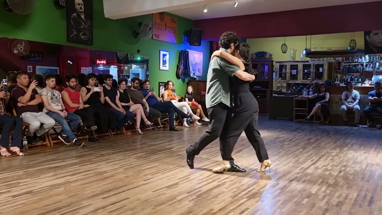 Federico Naveira e Sabrina Masso - demonstração final do seminário Tango Academy Brasil