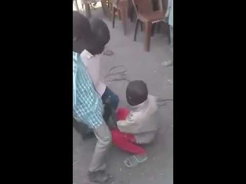 رقص مثير من اطفال صغار 