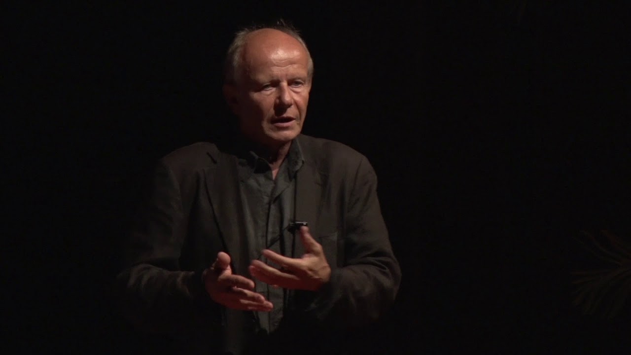 Le temps existe-t-il vraiment, ou est-ce simplement un concept? | Marc Lachièze-Rey | TEDxChambery