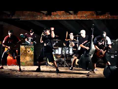 jO-iNDOLLS - Paranoia