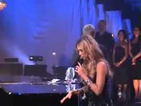 Delta Goodrem & Brian McFadden - Stealing chocolate