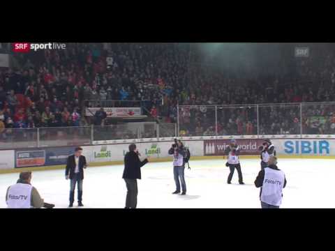 Kevin Schläpfer heizt dem Bieler Eisstadion ein