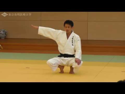柔道 横受身の指導法(3) 蹲踞(そんきょ)、立位から