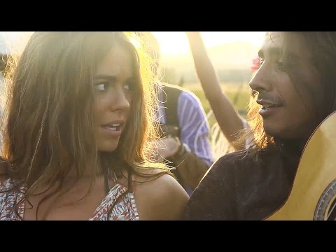 Sofía Ellar - Boots & Cats (VideoClip Oficial)