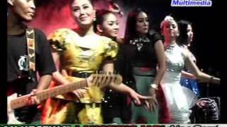 Download lagu Salah Tompo Voc. elsa safira monata new 2016 mp3