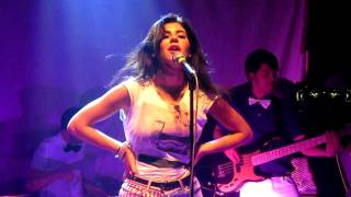 Marina and the Diamonds - Rootless live Liverpool Masque 2010